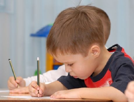 Cách dạy trẻ viết là một vấn đề đối với nhiều bậc cha mẹ trẻ