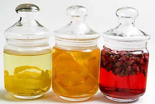 biện pháp dân gian với vết thâm tím, gãy xương và ryatyazheniyah